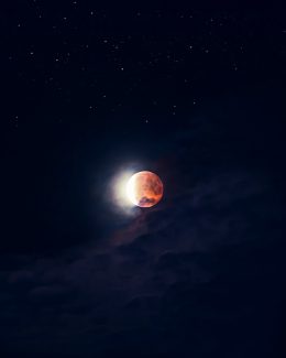星空和月亮