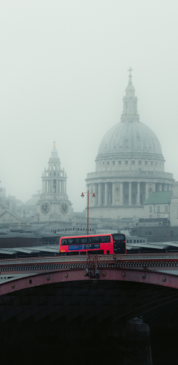 有雾的伦敦街