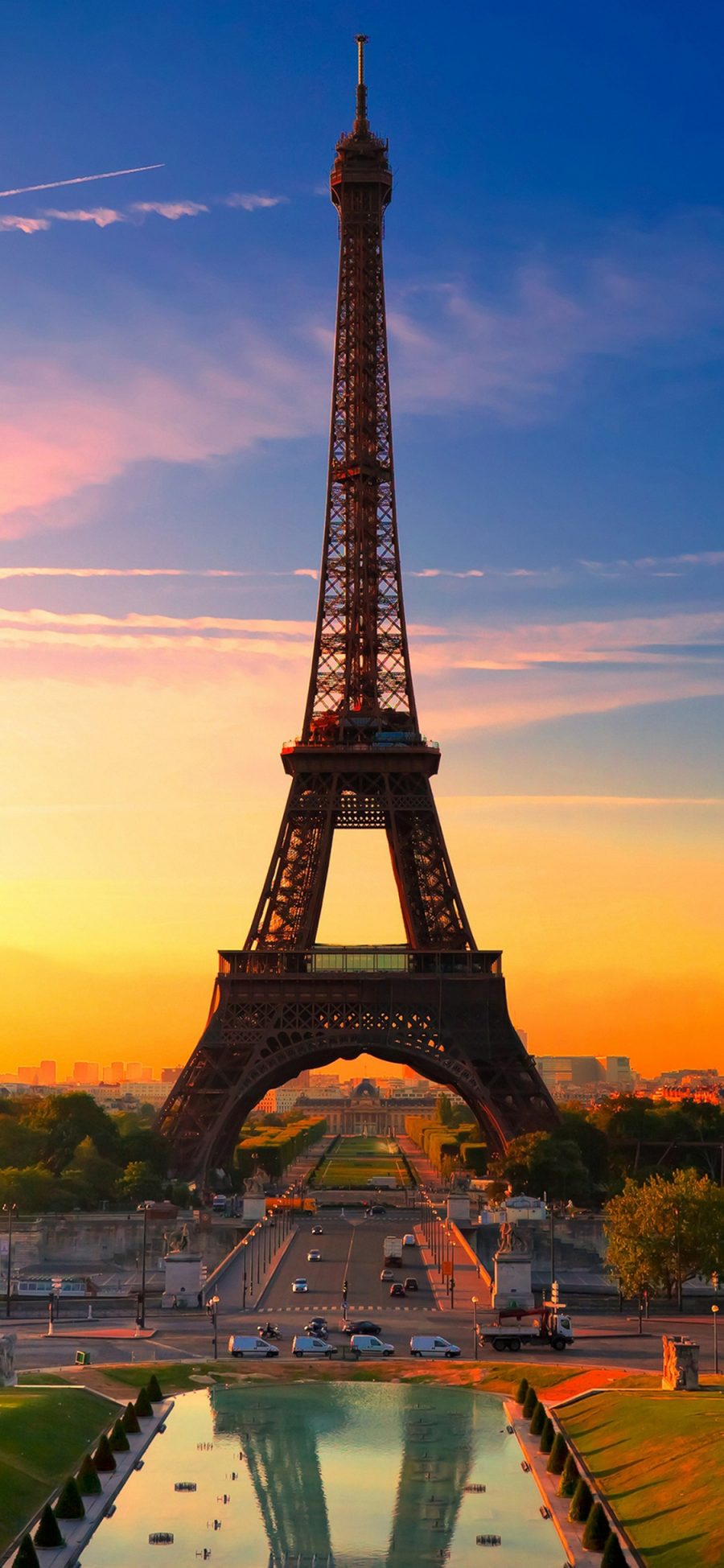 [2436×1125]埃菲尔铁塔 法国 著名景点 天空 黄昏 苹果手机壁纸图片
