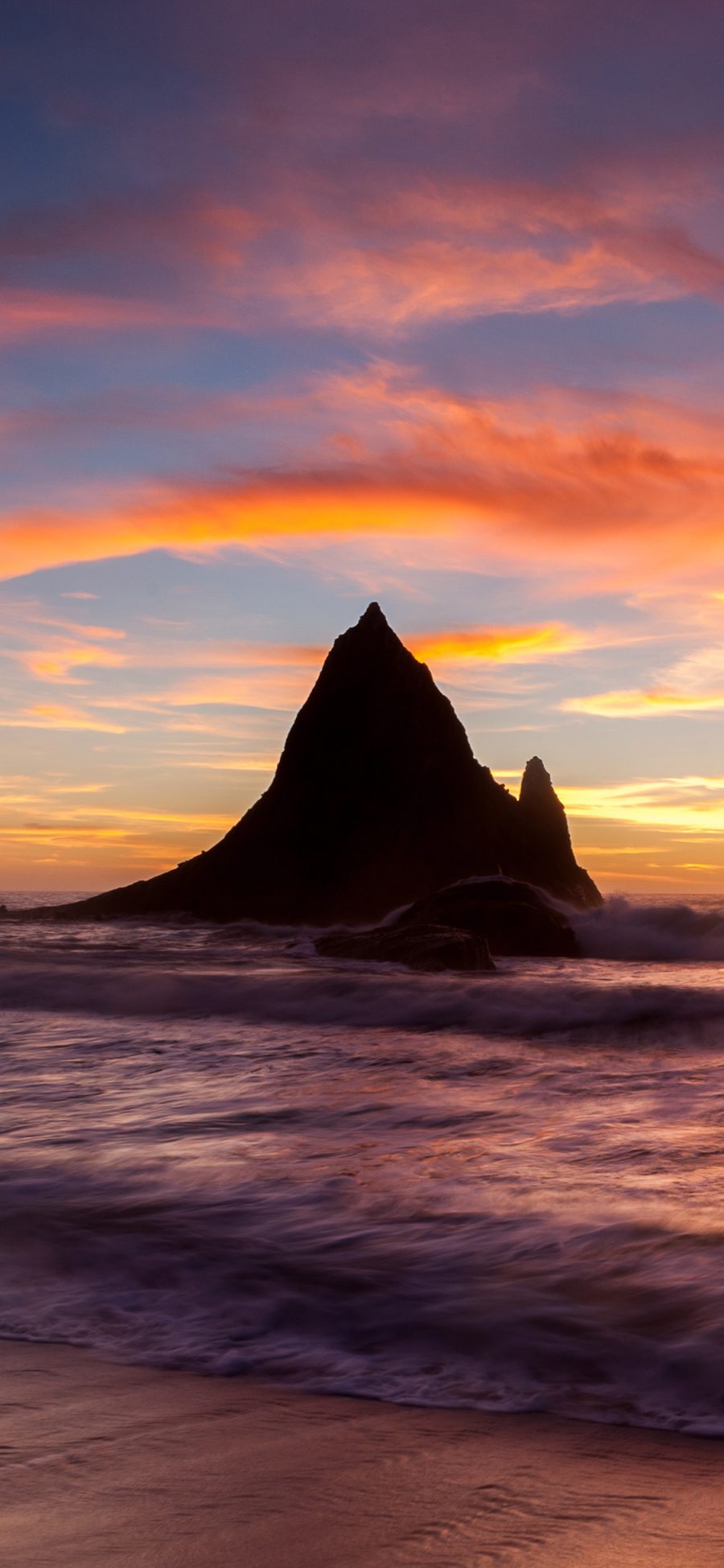 [2436×1125]大海 山峰 夕阳 美景 海浪 苹果手机壁纸图片