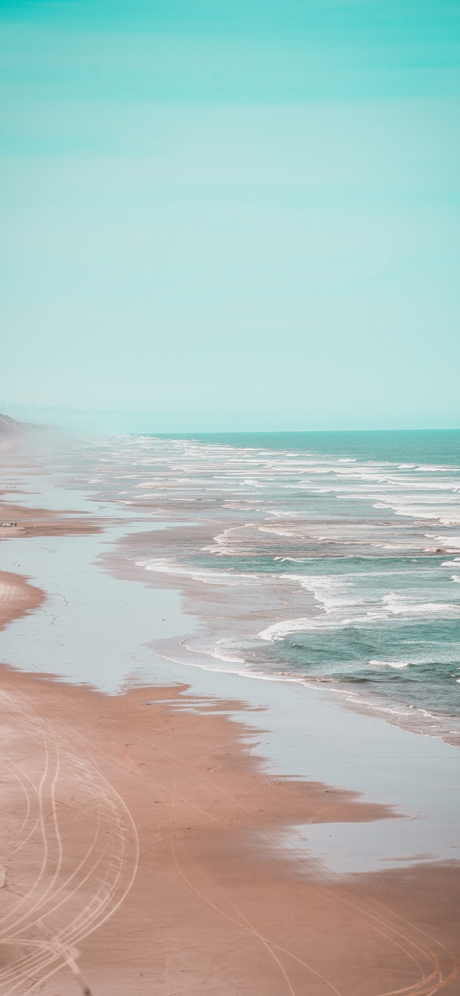 [2436×1125]大海 海岸 沙滩 海浪 苹果手机壁纸图片