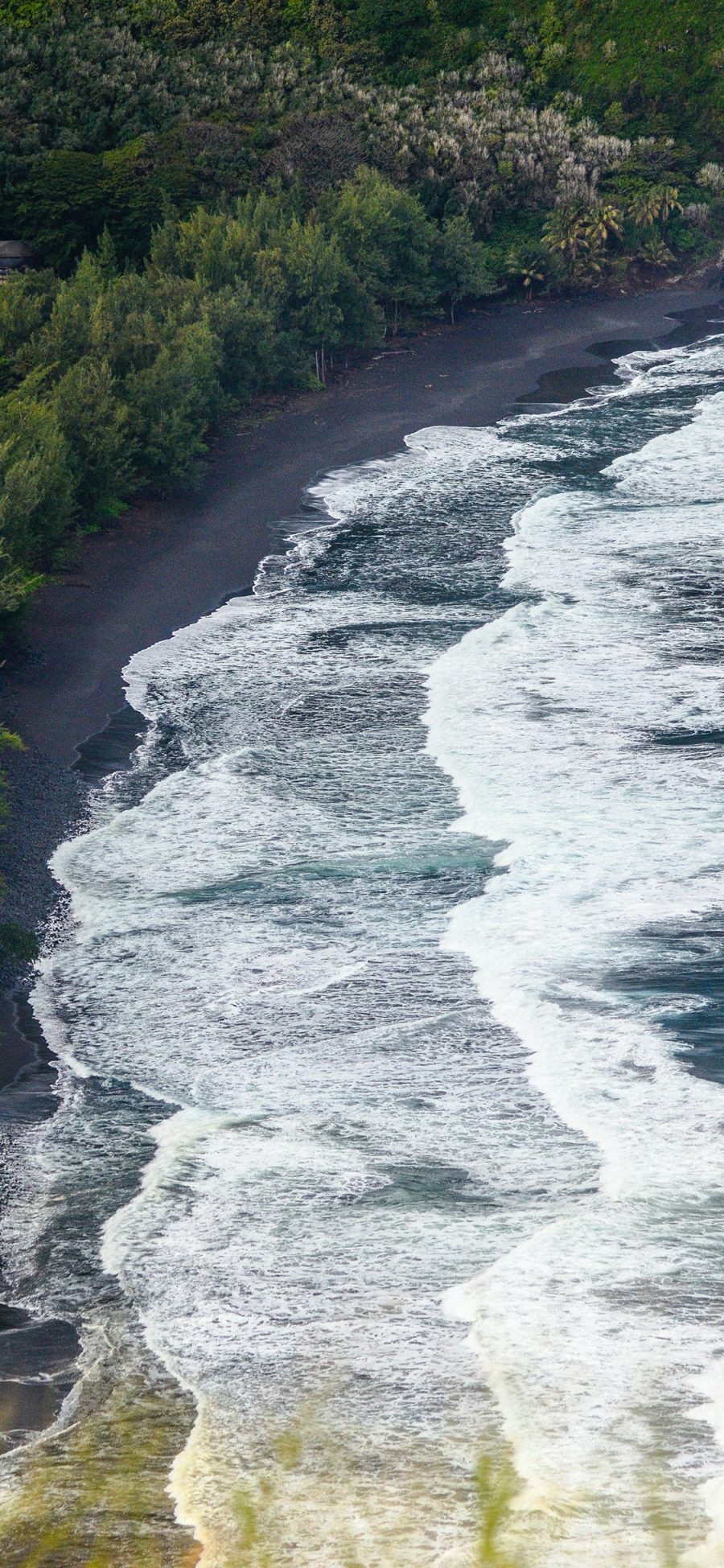 [2436×1125]大海 海景 海水 浪花 苹果手机壁纸图片