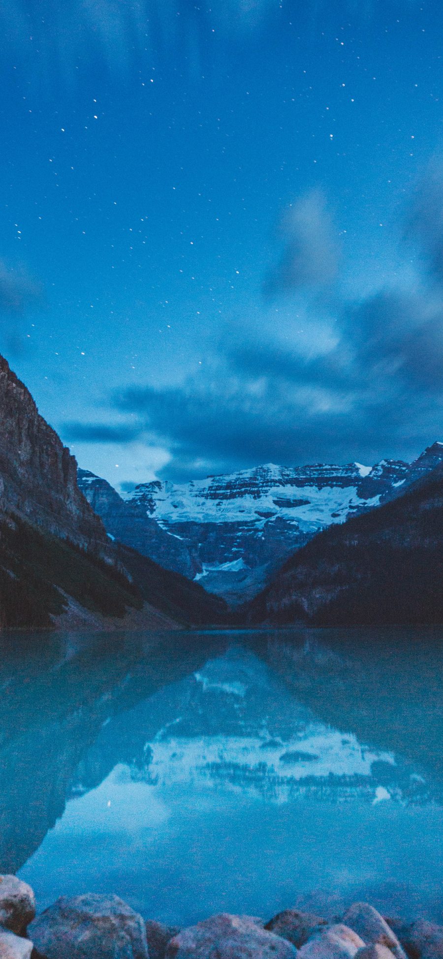 [2436×1125]大自然 云空 山峰 湖泊湛蓝 苹果手机壁纸图片