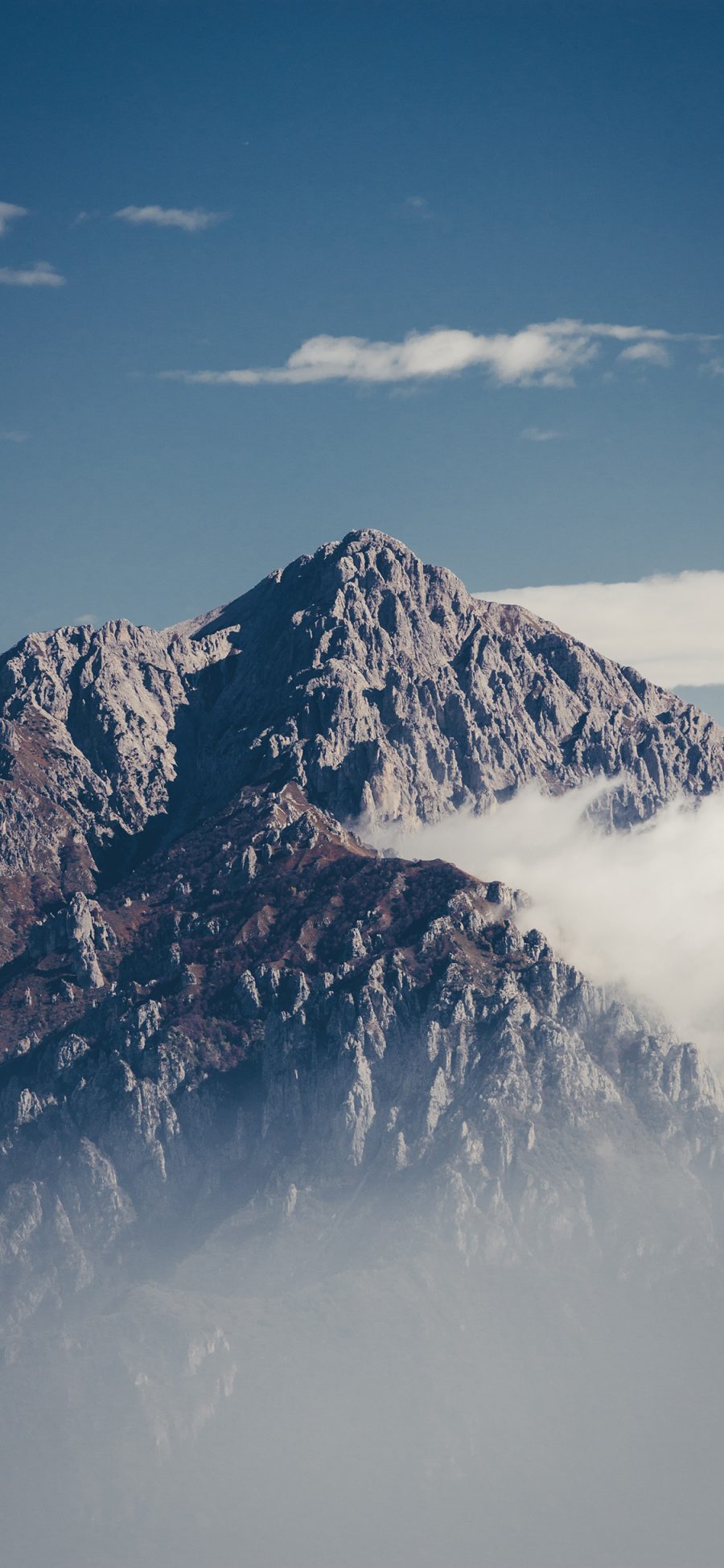 [2436×1125]山顶 天空 高山 岩石 苹果手机壁纸图片