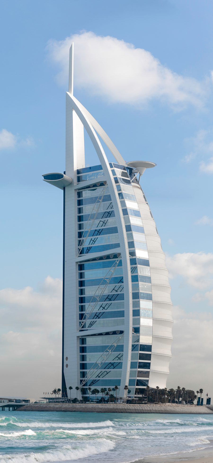 [2436×1125]建筑 迪拜 标志性 帆船酒店 海岸 苹果手机壁纸图片