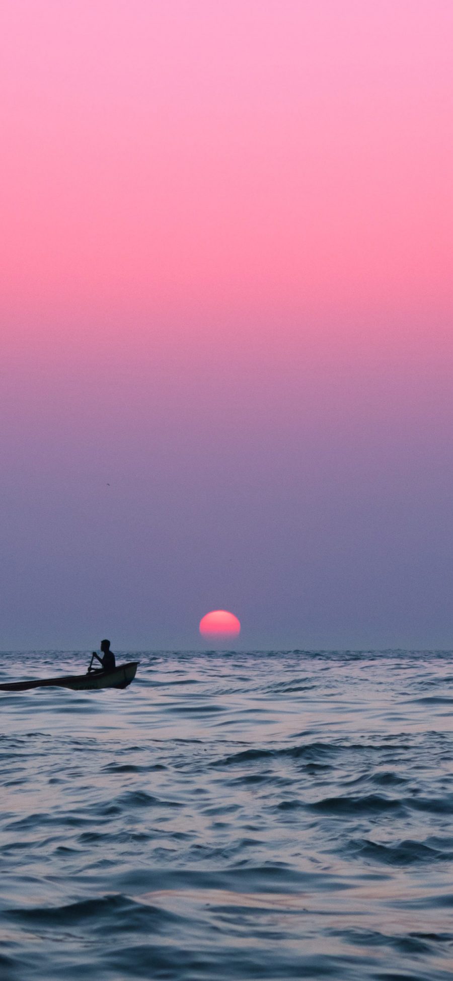 [2436×1125]晚霞 落日 红霞 大海 船只 苹果手机壁纸图片