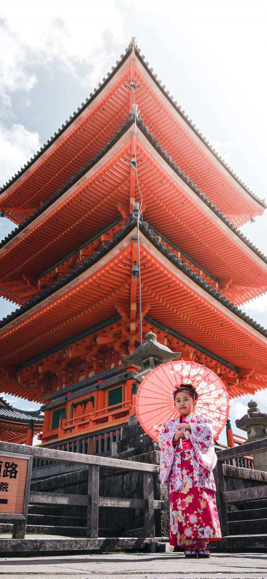 [2436×1125]景点 浅草寺 女孩 和服 苹果手机壁纸图片