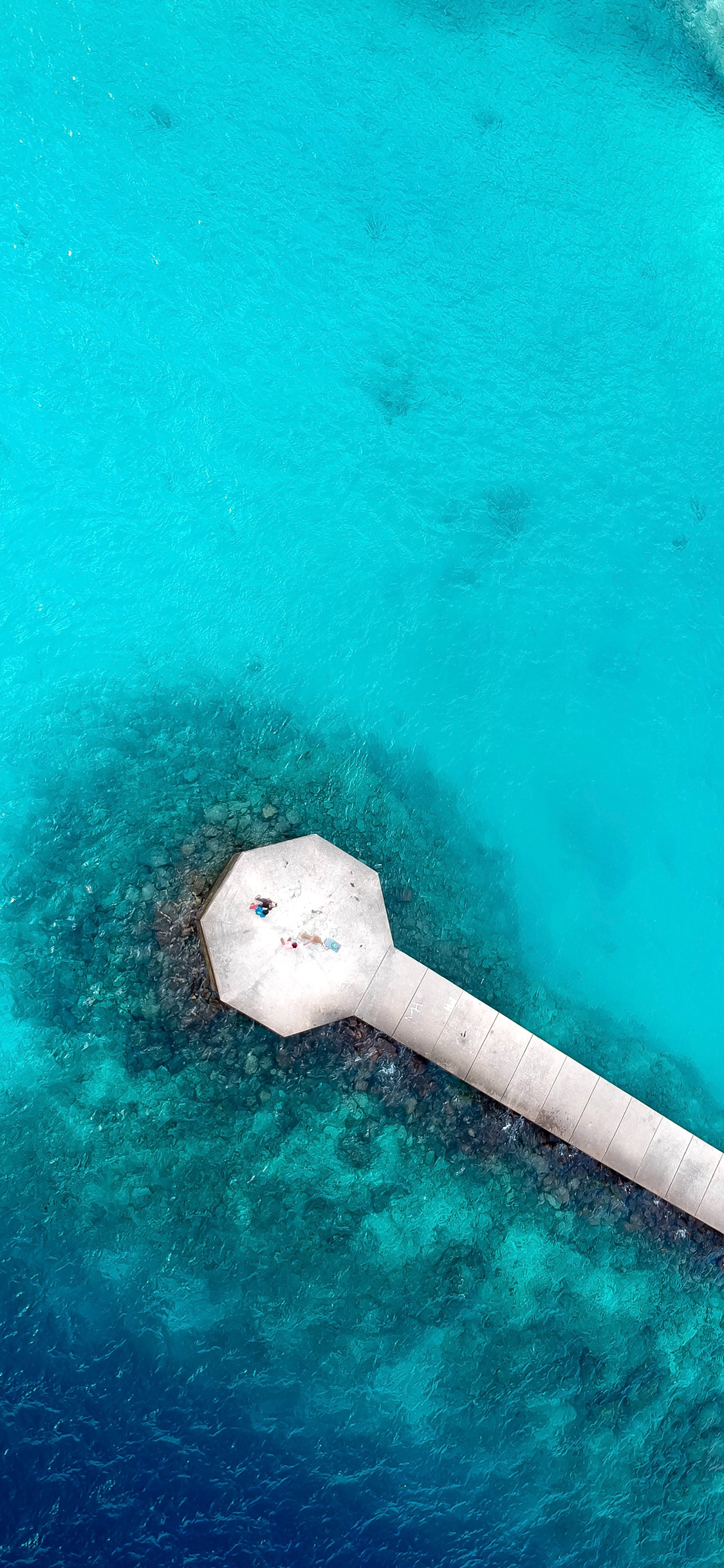 [2436×1125]景观 俯拍 观景台 大海 苹果手机壁纸图片