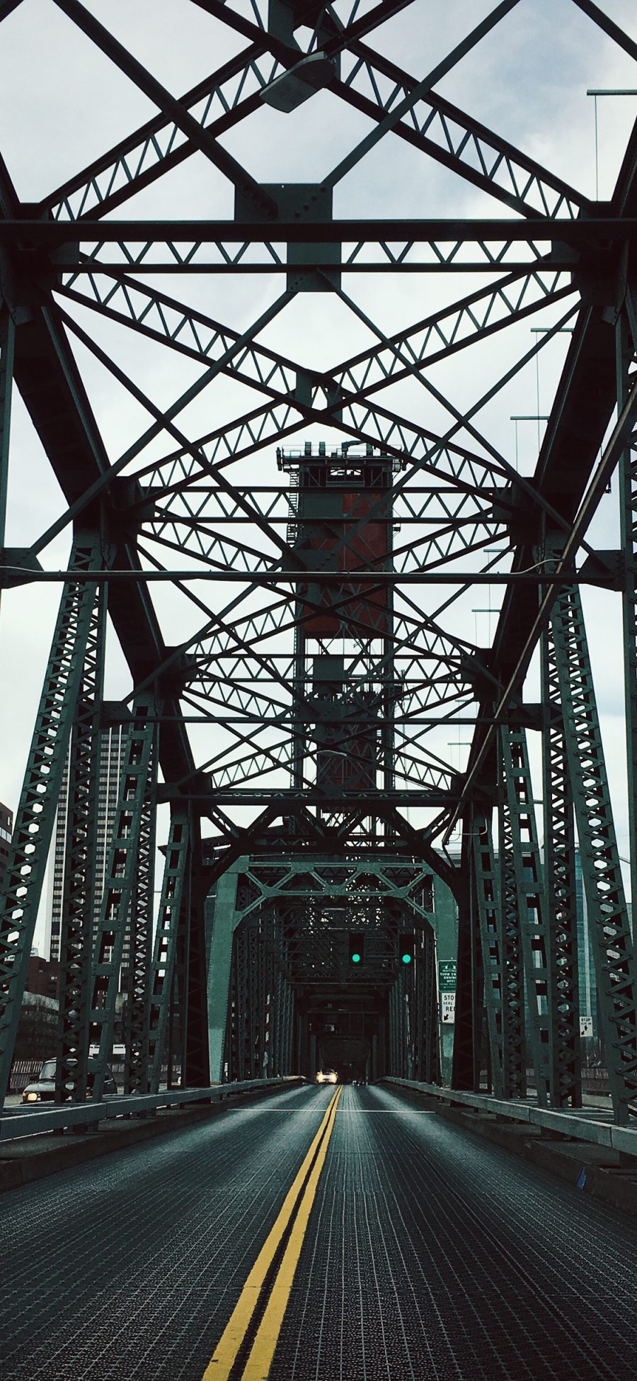 [2436×1125]桥 公路 钢筋 城市 建筑 苹果手机壁纸图片
