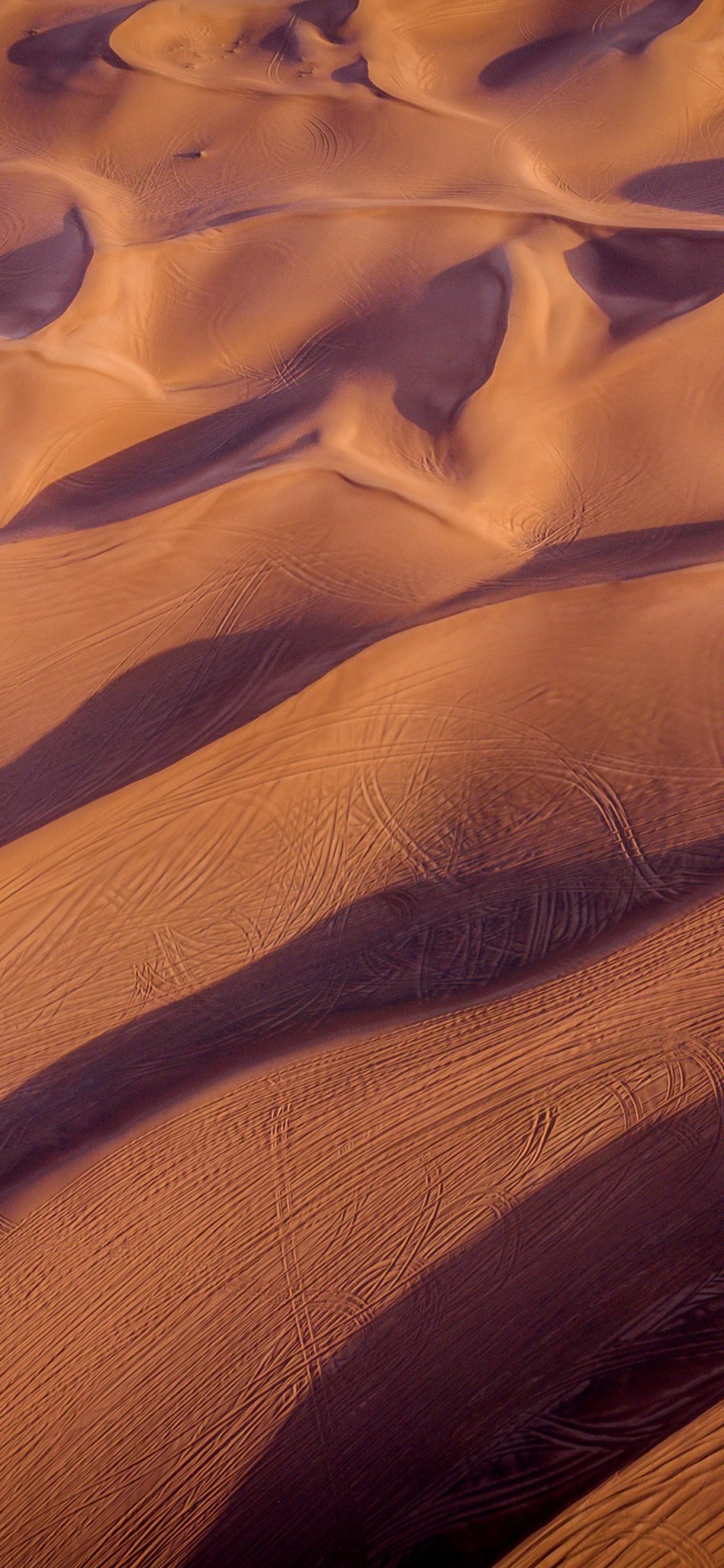 [2436×1125]沙漠 影子 曲线 痕迹 苹果手机壁纸图片