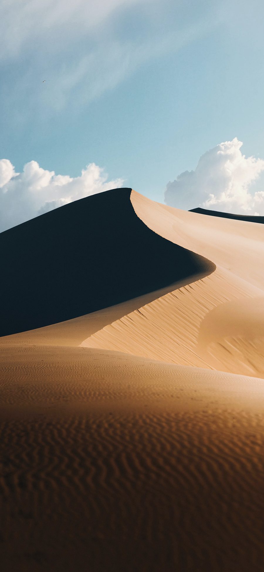 [2436×1125]沙漠 荒漠 云彩 沙丘 苹果手机壁纸图片