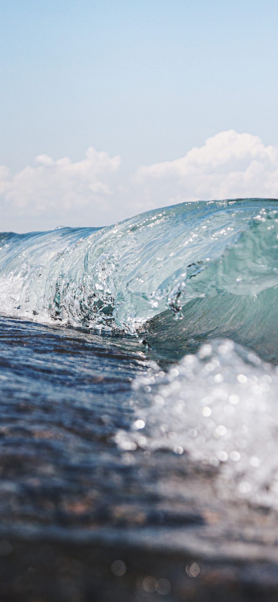 [2436×1125]海水 海浪 沙滩 浪花 清澈 苹果手机壁纸图片