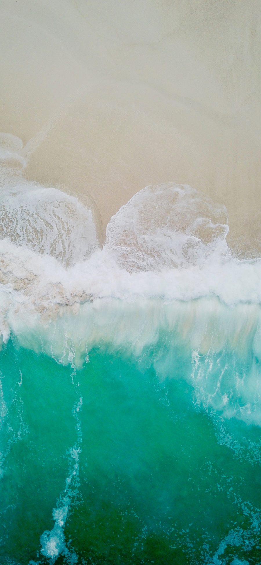 [2436×1125]海浪 沙滩 海水 俯拍 苹果手机壁纸图片