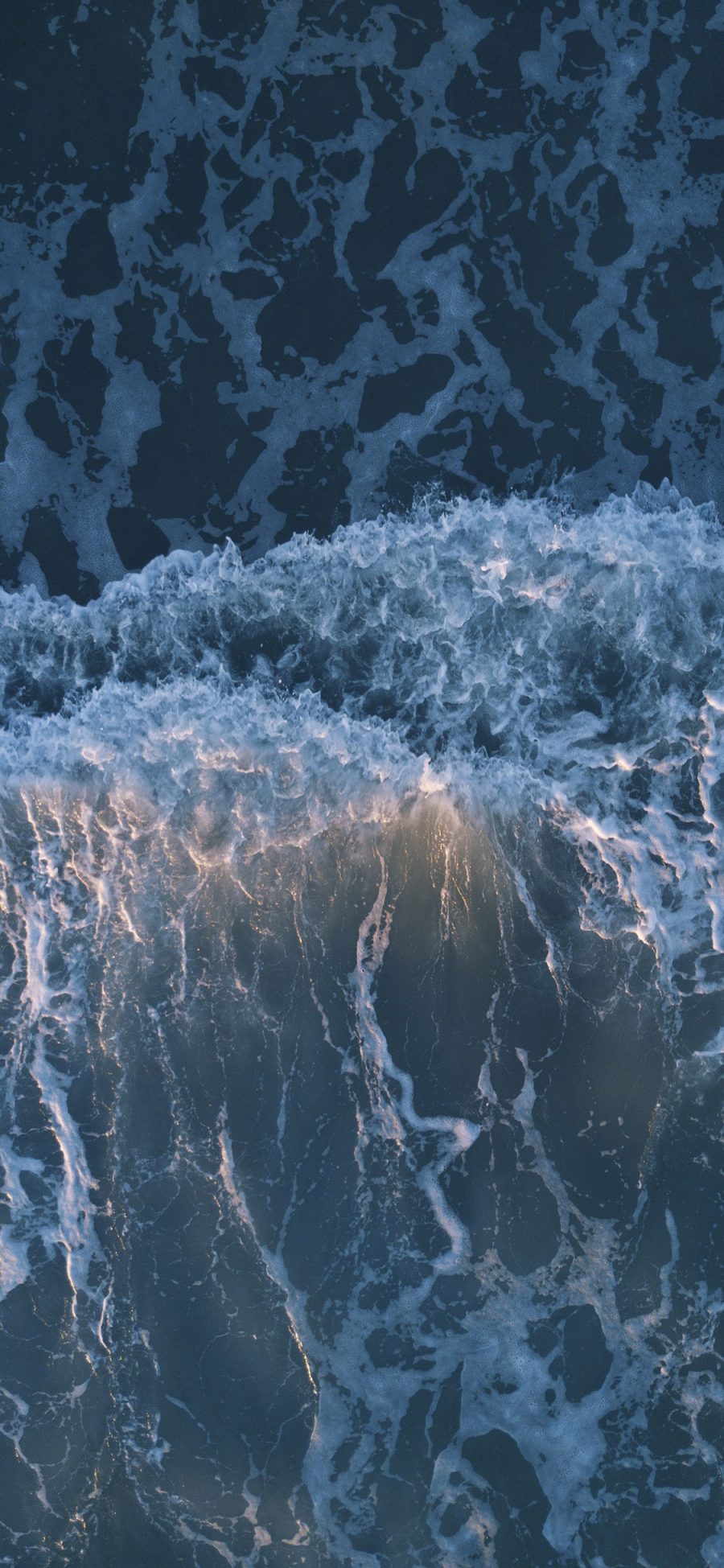 [2436×1125]海浪 海水 浪花 大海 苹果手机壁纸图片