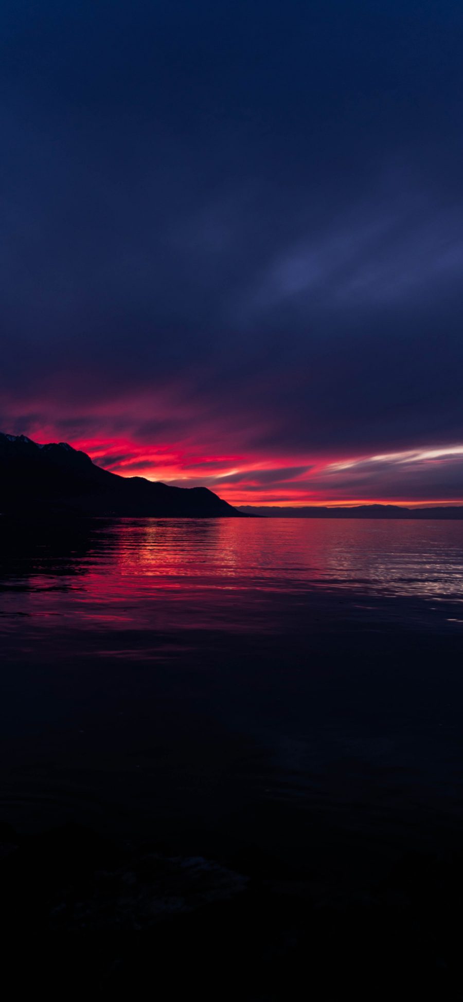 [2436×1125]海滩 夕阳 红云 风景 苹果手机壁纸图片