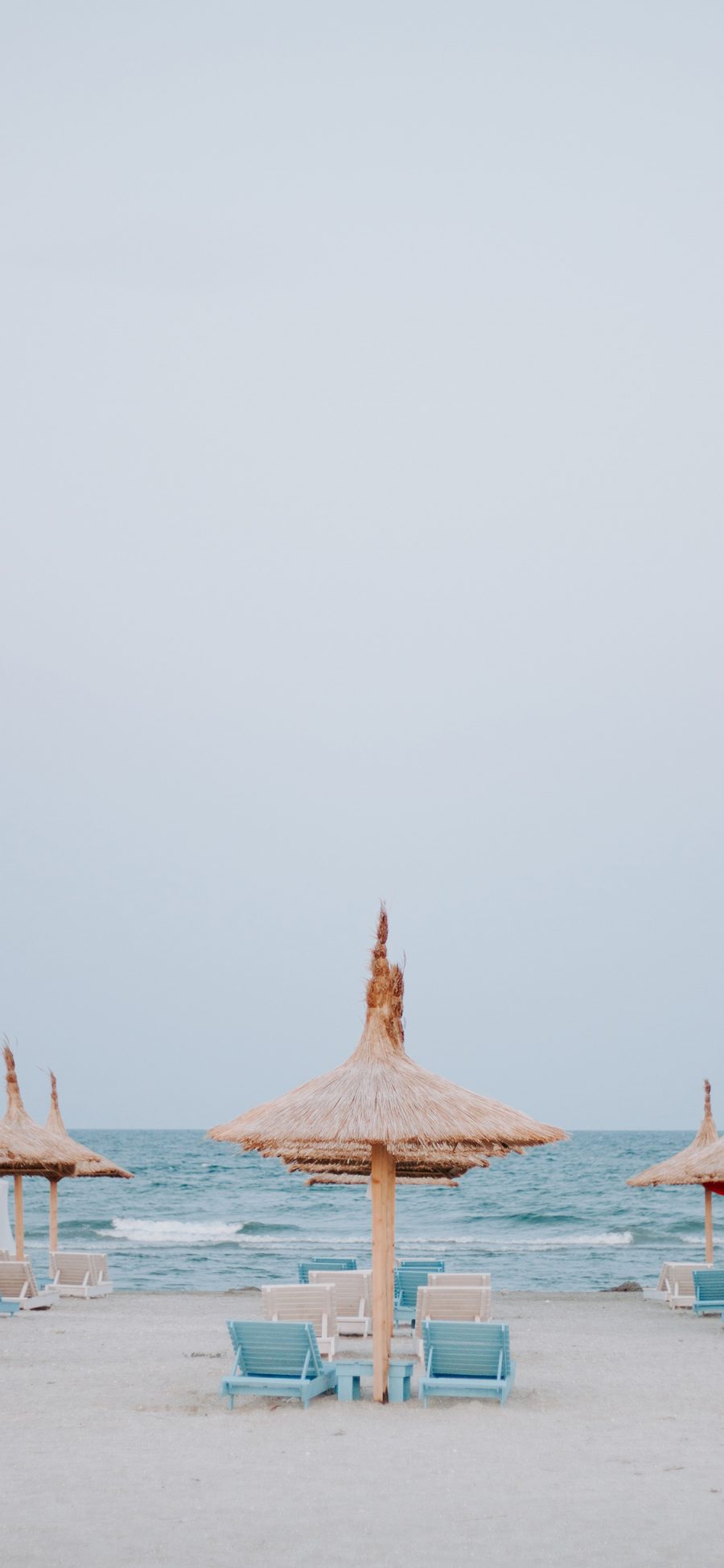 [2436×1125]海边 遮阳伞 度假 沙滩椅
