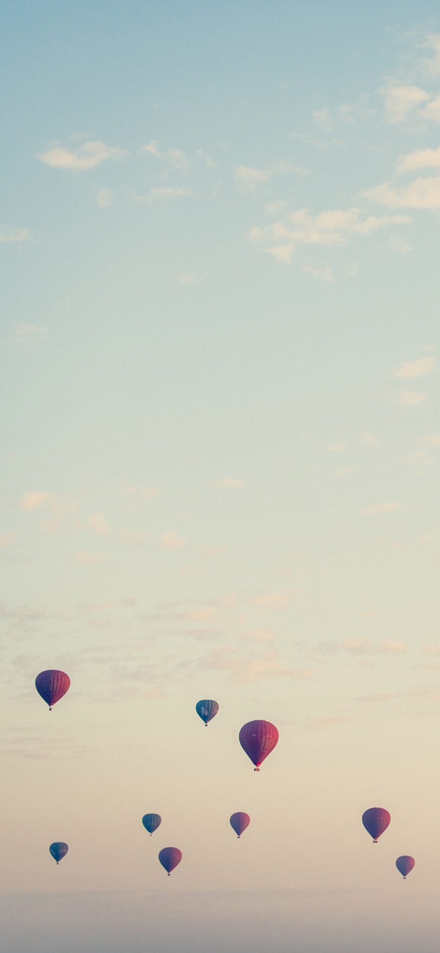 [2436×1125]热气球 上升 高空 远眺 苹果手机壁纸图片