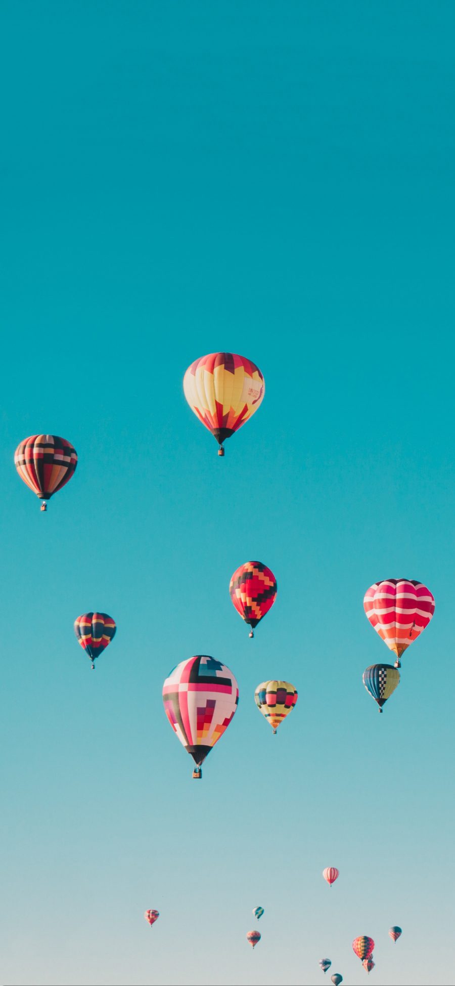 [2436×1125]热气球 飞行 天空 色彩 苹果手机壁纸图片