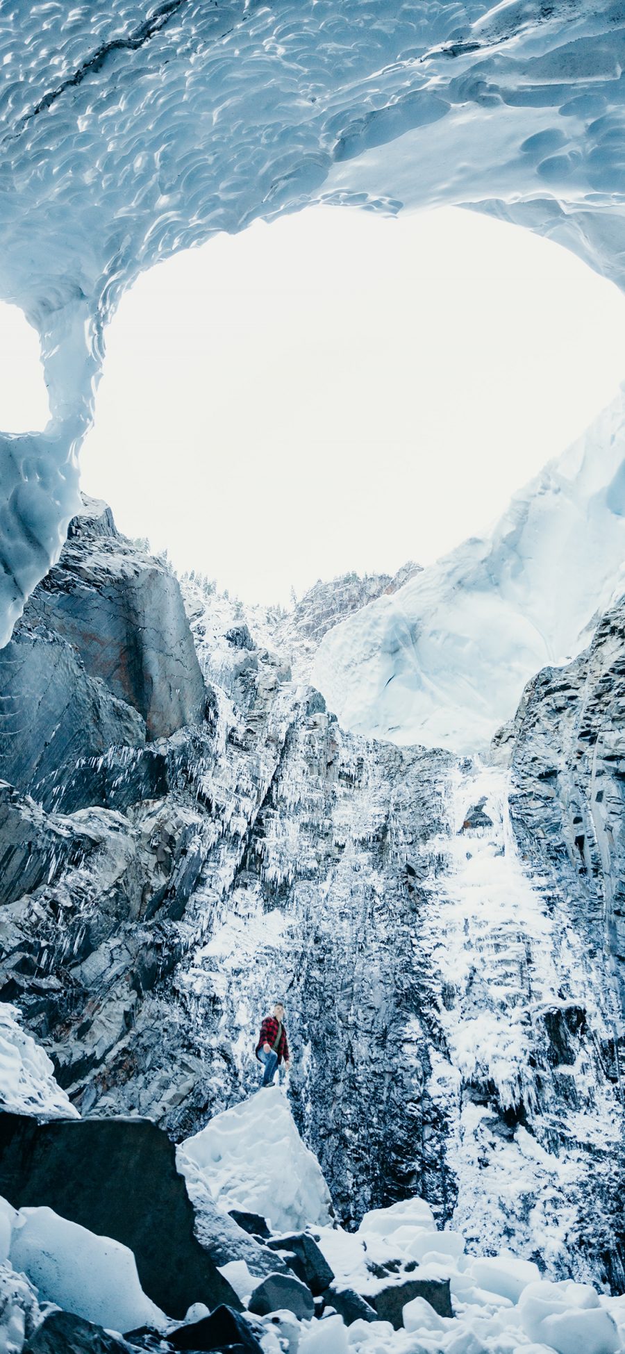 [2436×1125]自然 冰天雪地 洞窟 峭壁 苹果手机壁纸图片