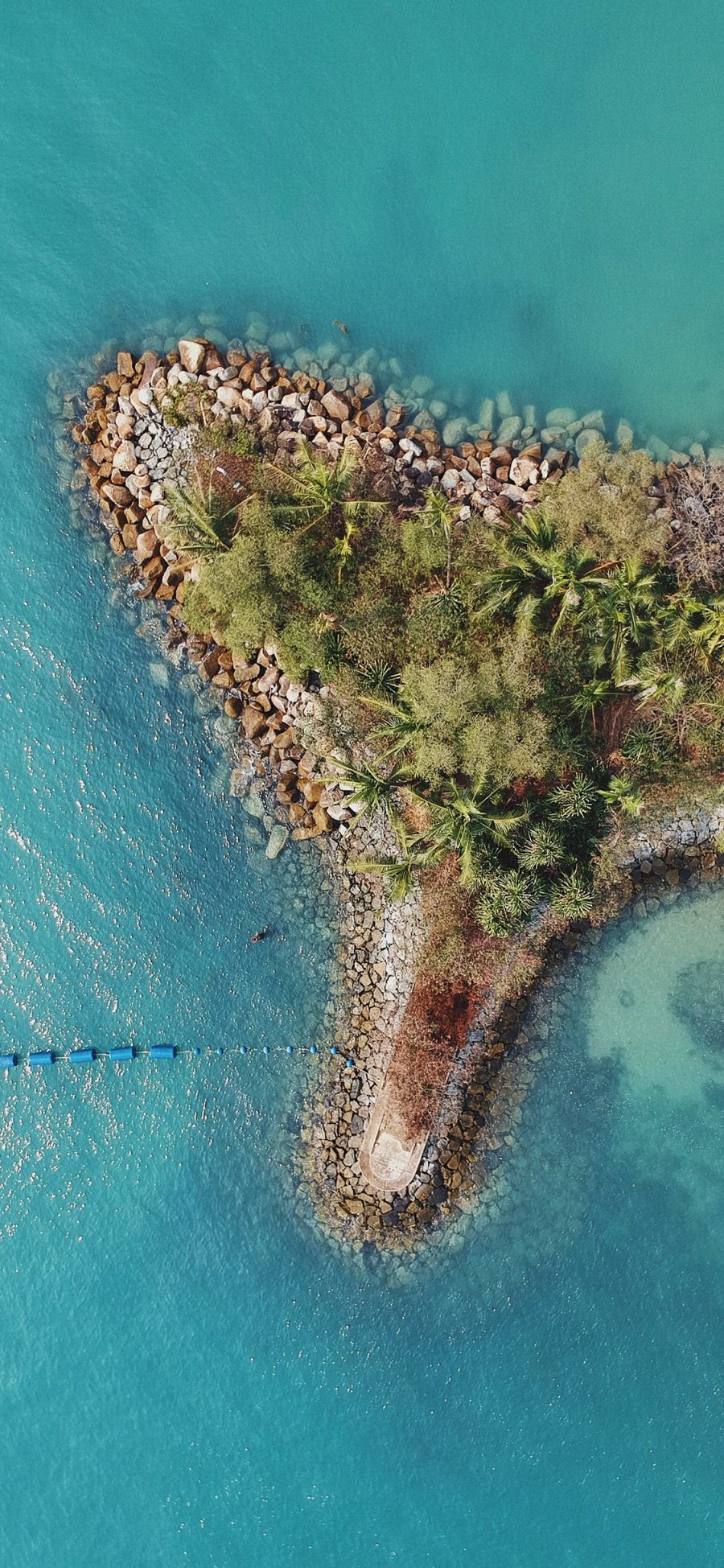 [2436×1125]航拍 海岛 植被 海水 苹果手机壁纸图片