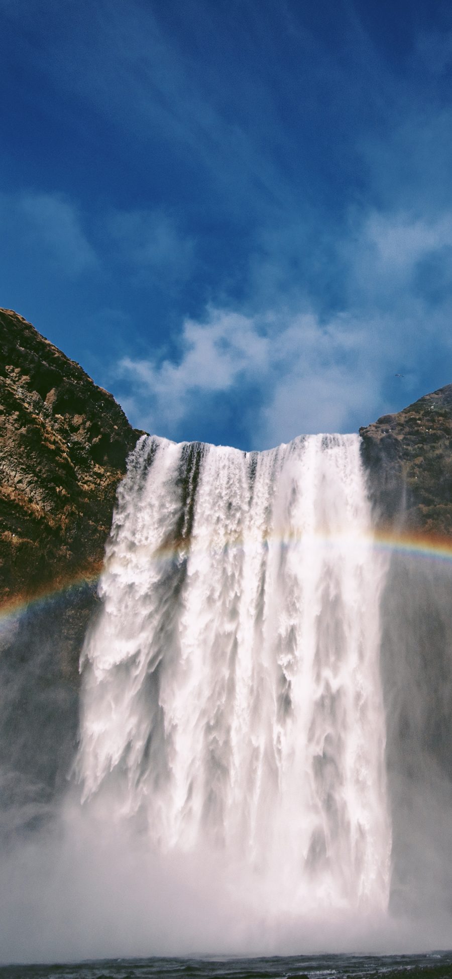 [2436×1125]郊外 瀑布 彩虹 自然美景 苹果手机壁纸图片
