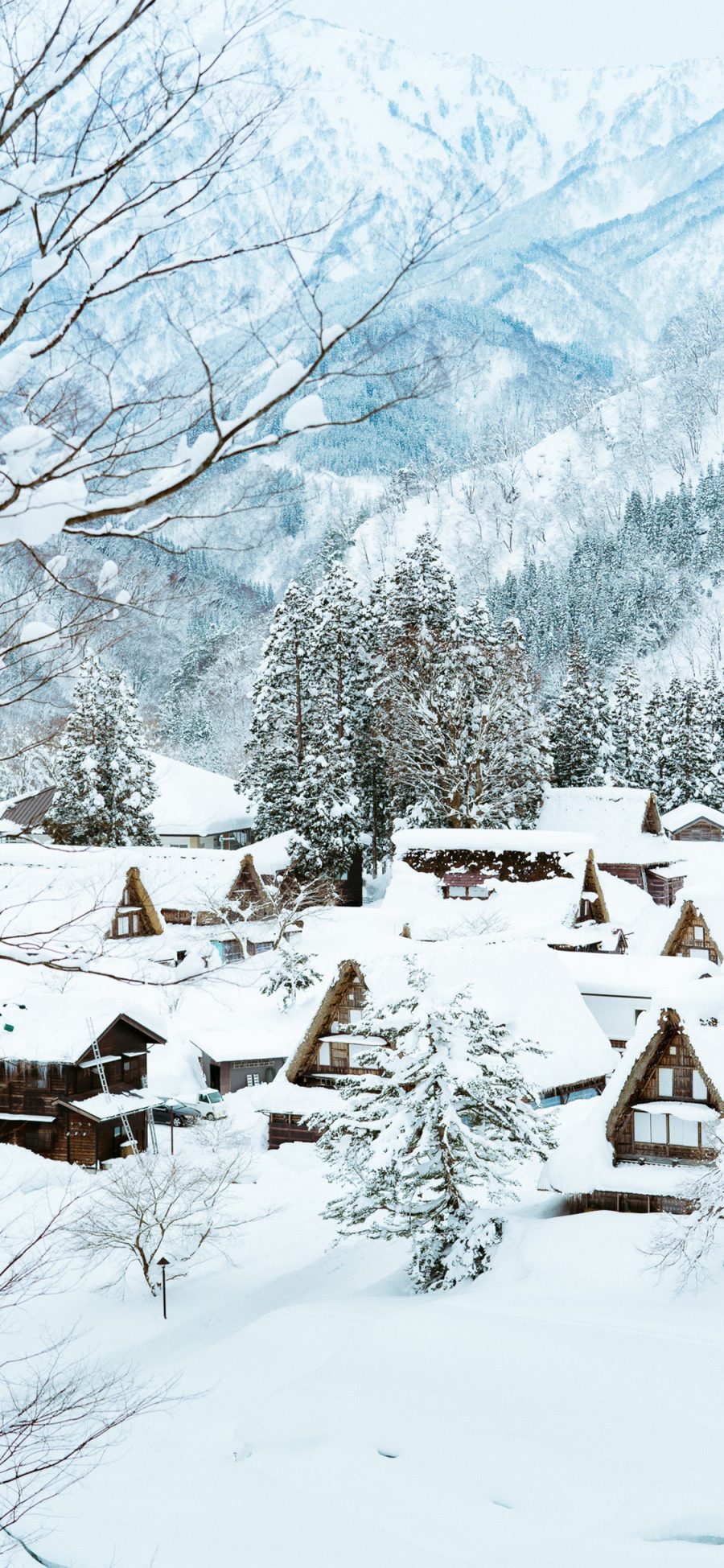 [2436×1125]雪景 雪屋 雪季 大雪封山 苹果手机壁纸图片