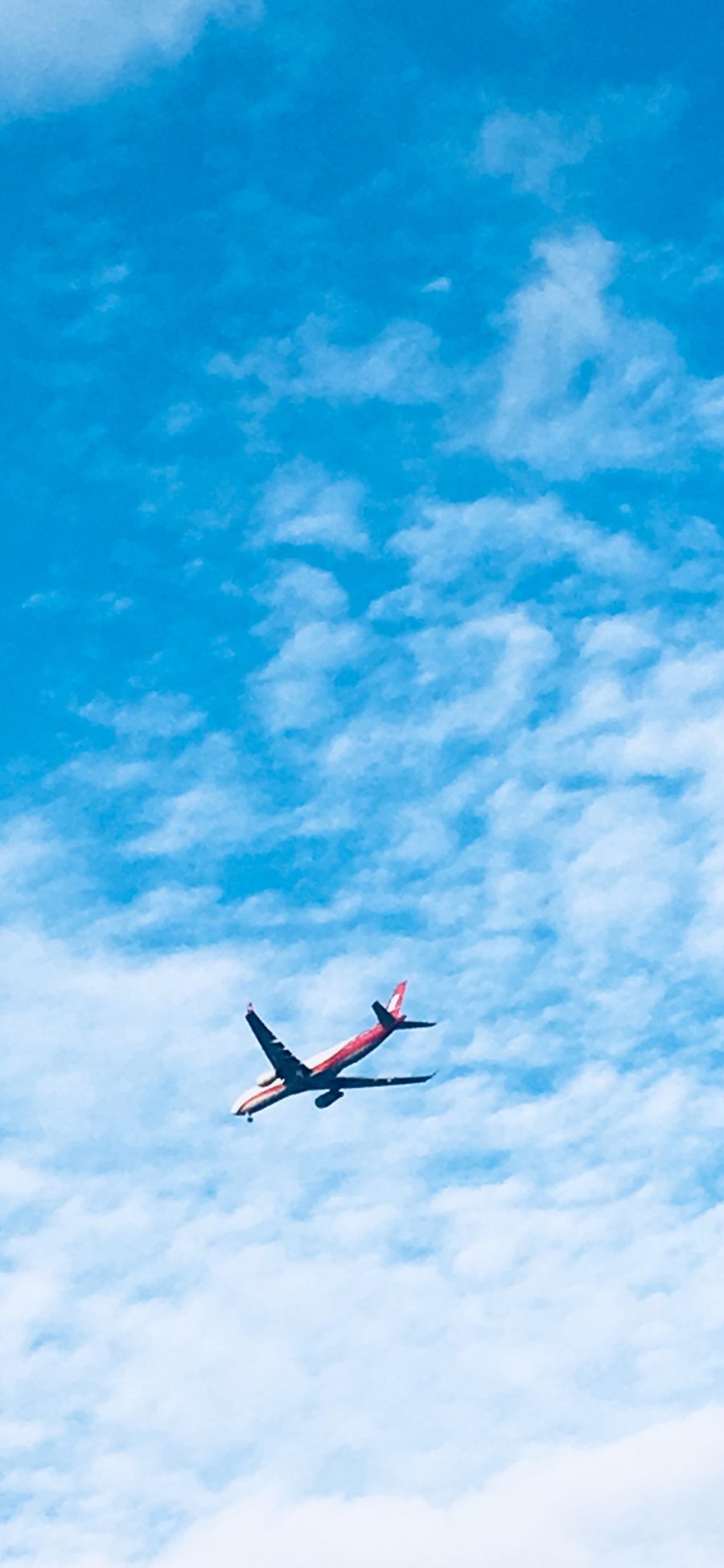 [2436×1125]飞机 天空 航行 云朵 苹果手机壁纸图片