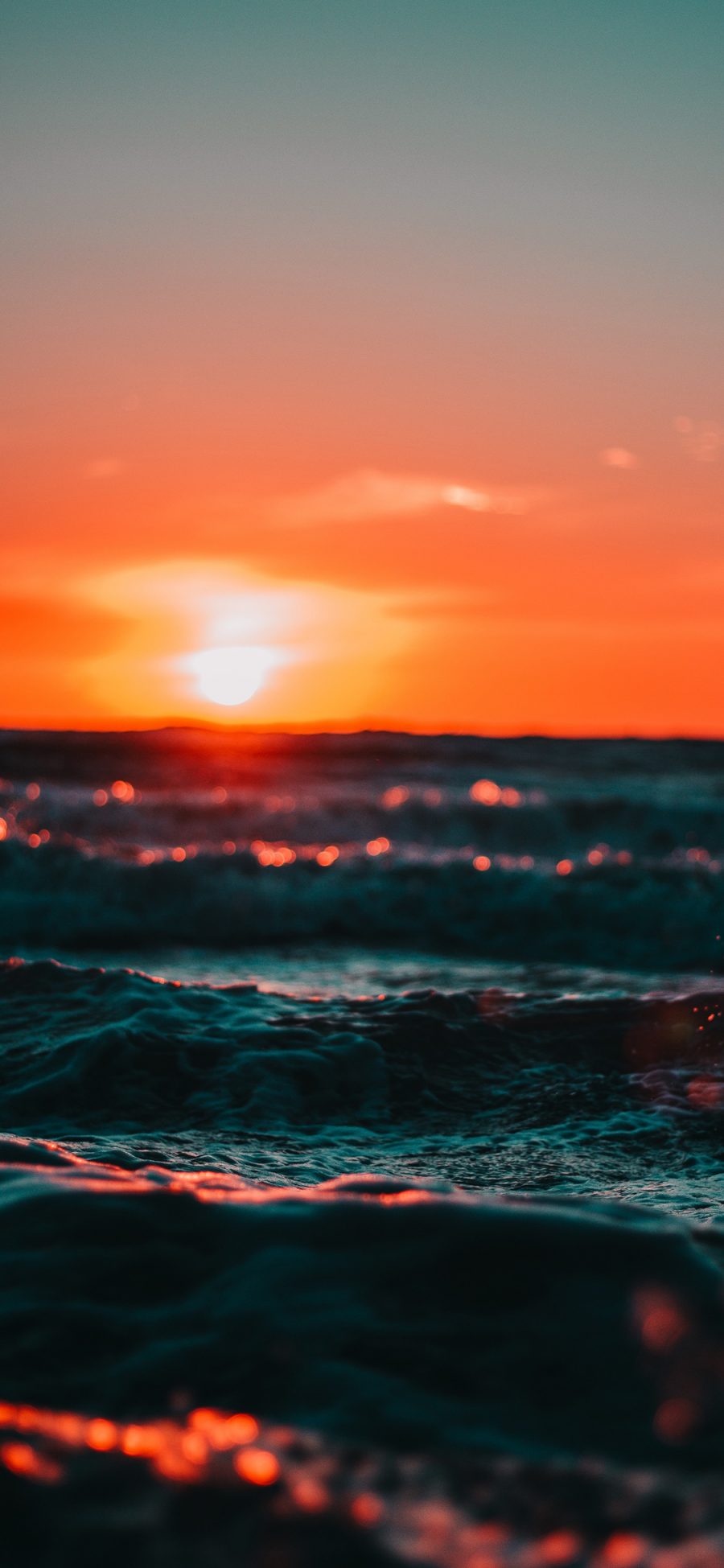 [2436×1125]黄昏 日落 夕阳 海水 大海 海面 苹果手机壁纸图片